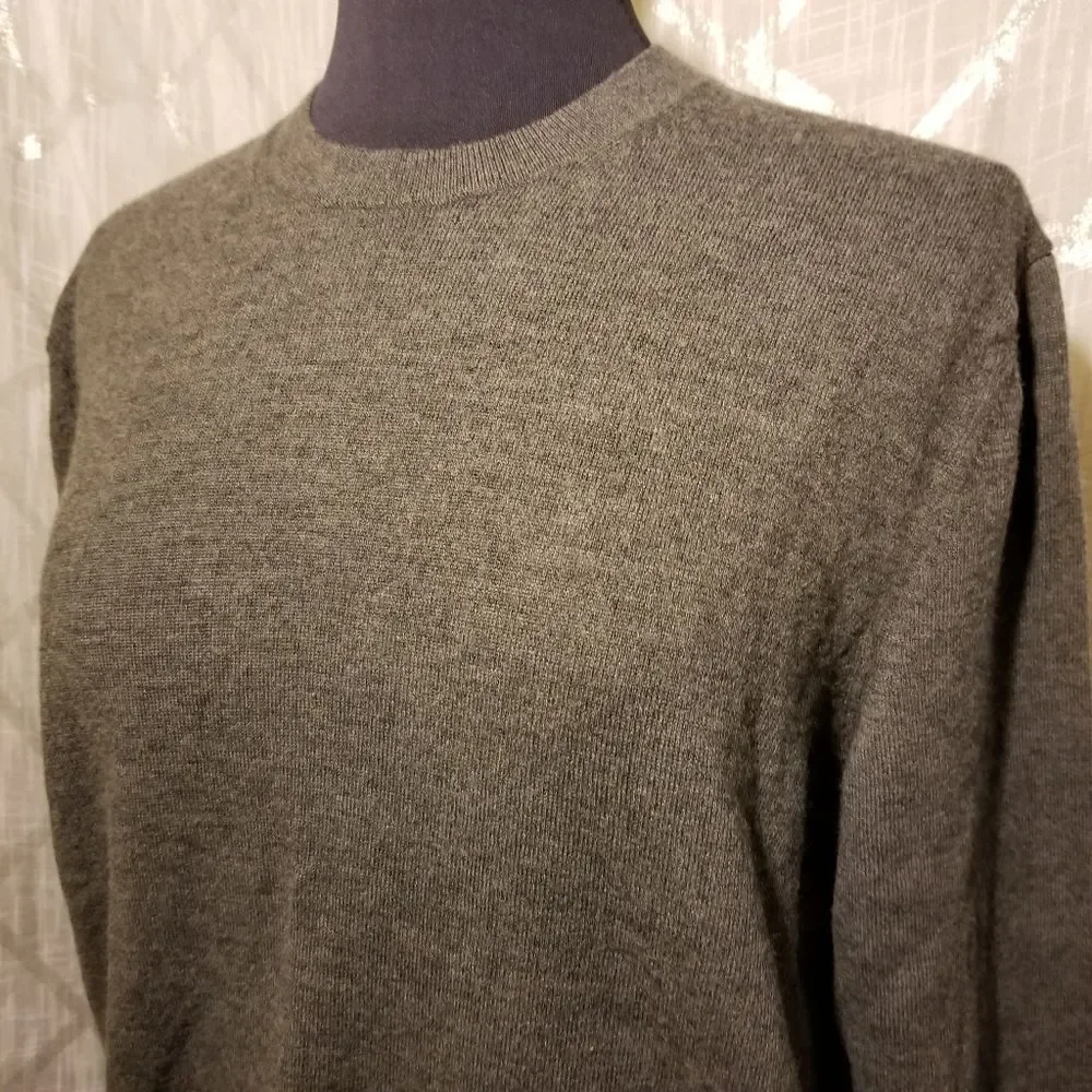 Banana Republic Fine Merino Wool Sweater Men XL Gray Crewneck Preppy Fall Winter